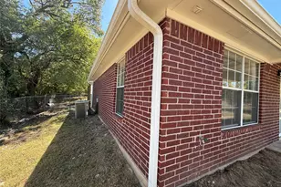 910 Van Zandt St, Paris, TX 75460 - Photo 22