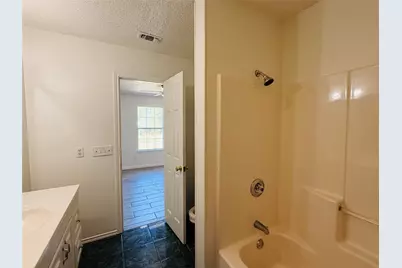 910 Van Zandt Street, Paris, TX 75460 - Photo 14