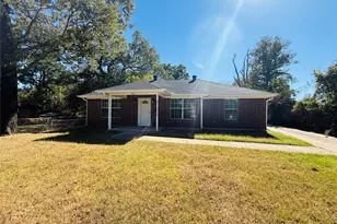 910 Van Zandt St, Paris, TX 75460 - Photo 2