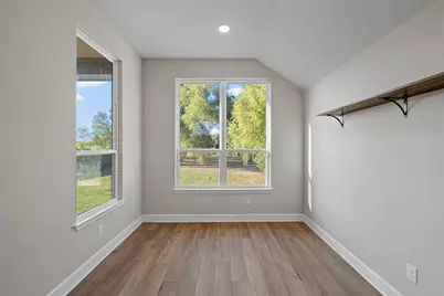 377 Hadley Street, Woodway, TX 76712 - Photo 8