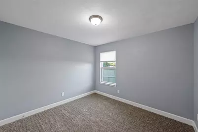 377 Hadley Street, Woodway, TX 76712 - Photo 14