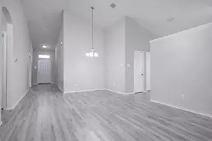 1613 Bluebird Dr, Little Elm, TX 75068 - Photo 6