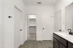 2633 Lost Maples Ln, Dallas, TX 75228 - Photo 24