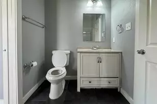 2109 N Elm St, Denton, TX 76201 - Photo 20