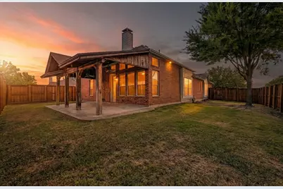 2401 Chesterwood Drive, Little Elm, TX 75068 - Photo 2