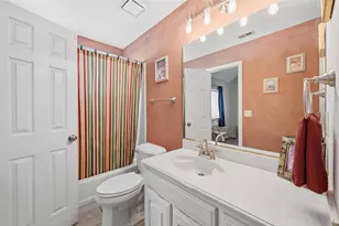 2680 Creekside Ct, Highland Village, TX 75077 - Photo 14