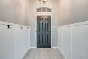 621 Daniel Dr, Burleson, TX 76028 - Photo 4