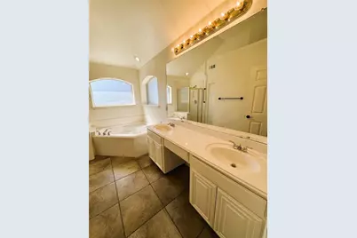 4820 Western Meadows Court, Fort Worth, TX 76244 - Photo 10