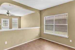 1217 Foxtail Ln, Crowley, TX 76036 - Photo 4