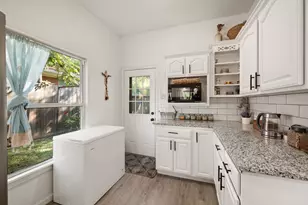 3104 Gerome St, Richland Hills, TX 76118 - Photo 8