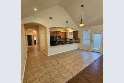 922 Meadow Flower Lane, Garland, TX 75043 - Photo 10