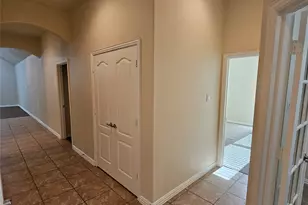 922 Meadow Flower Ln, Garland, TX 75043 - Photo 16