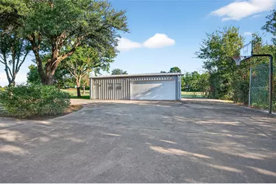 27019 State Highway 56, Whitesboro, TX 76273 - Photo 10