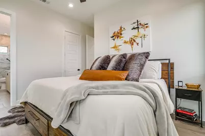 3231 Elihu Street #101, Dallas, TX 75210 - Photo 12