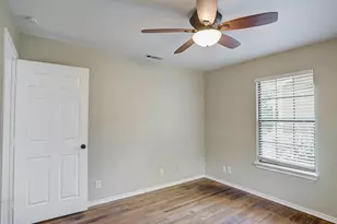 1514 Baxley St, Carrollton, TX 75006 - Photo 14