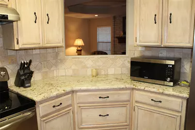 1900 Ruidoso Drive, Waco, TX 76712 - Photo 10