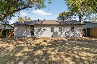1704 Sharon St, Arlington, TX 76010 - Photo 22