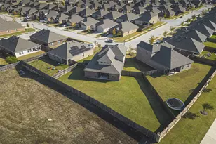 802 Range Dr, Princeton, TX 75407 - Photo 4