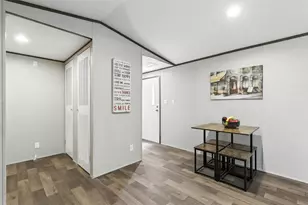 4214 W Virginia Dr, Granbury, TX 76048 - Photo 10