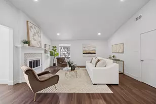 2112 Taxco Dr, Carrollton, TX 75006 - Photo 8