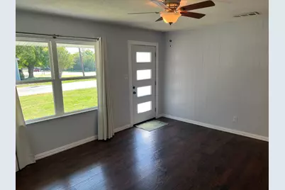 603 N Denton Avenue, Justin, TX 76247 - Photo 10