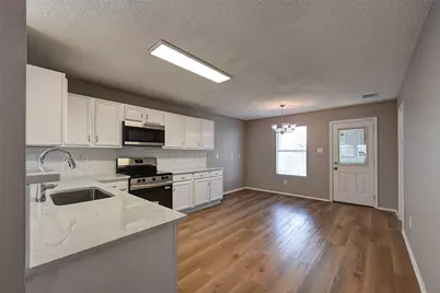 225 Stoneridge Drive, Mesquite, TX 75149 - Photo 8