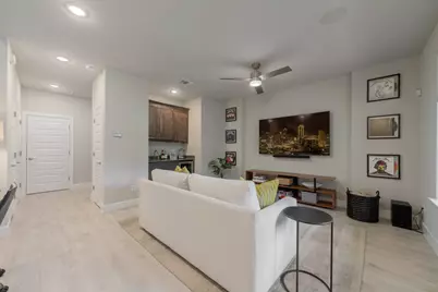 8256 Milroy Lane, Dallas, TX 75231 - Photo 6