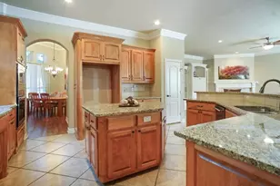 5848 River Meadows Pl, Fort Worth, TX 76112 - Photo 8