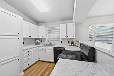 6604 Whitley Road, Watauga, TX 76148 - Photo 8