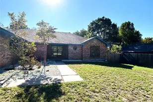 1300 3rd St, Granbury, TX 76048 - Photo 22