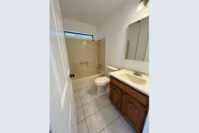 1300 3rd Street, Granbury, TX 76048 - Photo 18