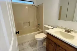 1300 3rd St, Granbury, TX 76048 - Photo 18