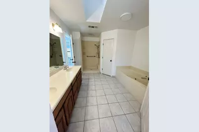 1300 3rd Street, Granbury, TX 76048 - Photo 14