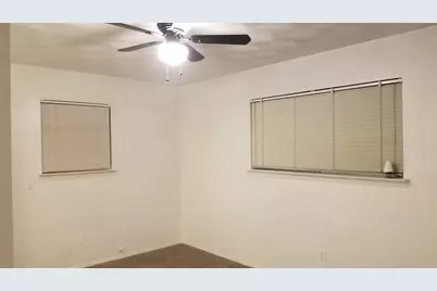 758 Briarwood Lane, Hurst, TX 76053 - Photo 18