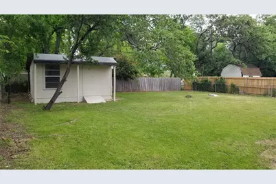 758 Briarwood Lane, Hurst, TX 76053 - Photo 4