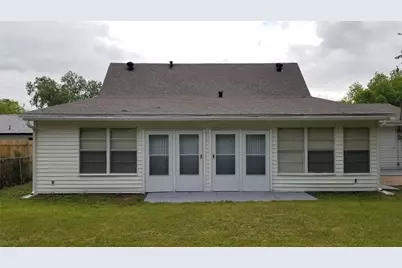 758 Briarwood Lane, Hurst, TX 76053 - Photo 8