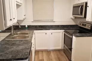 758 Briarwood Ln, Hurst, TX 76053 - Photo 10