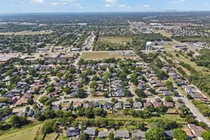 3925 Sapling Dr, Balch Springs, TX 75180 - Photo 22