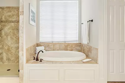 2209 Lady Cornwall Drive, Lewisville, TX 75056 - Photo 20