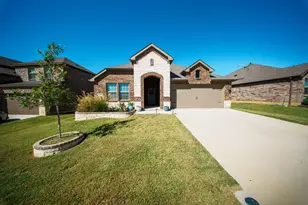 9913 Autumn Leaves Ln, Aubrey, TX 76227 - Photo 1