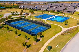 9913 Autumn Leaves Ln, Aubrey, TX 76227 - Photo 38