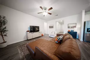 9913 Autumn Leaves Ln, Aubrey, TX 76227 - Photo 6