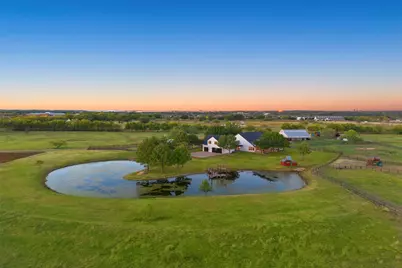 4045 S Bonnie Brae Street, Argyle, TX 76226 - Photo 2