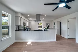 203 W 2nd St, Dodd City, TX 75438 - Photo 6