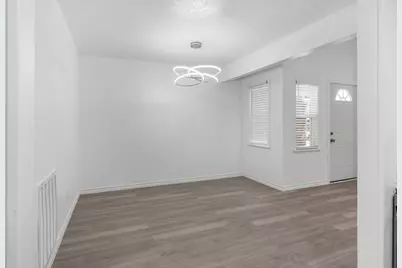 404 Dollins Street, Cedar Hill, TX 75104 - Photo 10