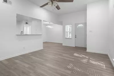 404 Dollins Street, Cedar Hill, TX 75104 - Photo 4