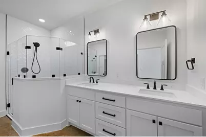 102 Cardinal Woods Court, Granbury, TX 76049 - Photo 24