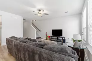 6829 Joelene Rae Dr, Arlington, TX 76001 - Photo 10