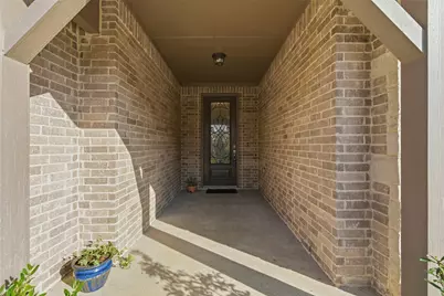 6829 Joelene Rae Drive, Arlington, TX 76001 - Photo 4