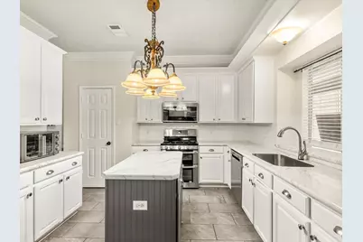7121 Raintree Way, Denton, TX 76210 - Photo 8
